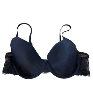 Vince Camuto navy blue lace bra size 42Dd
